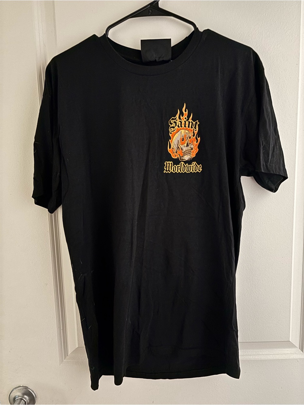 Black Short Sleeve Graphic Tee with Flame Skull Print